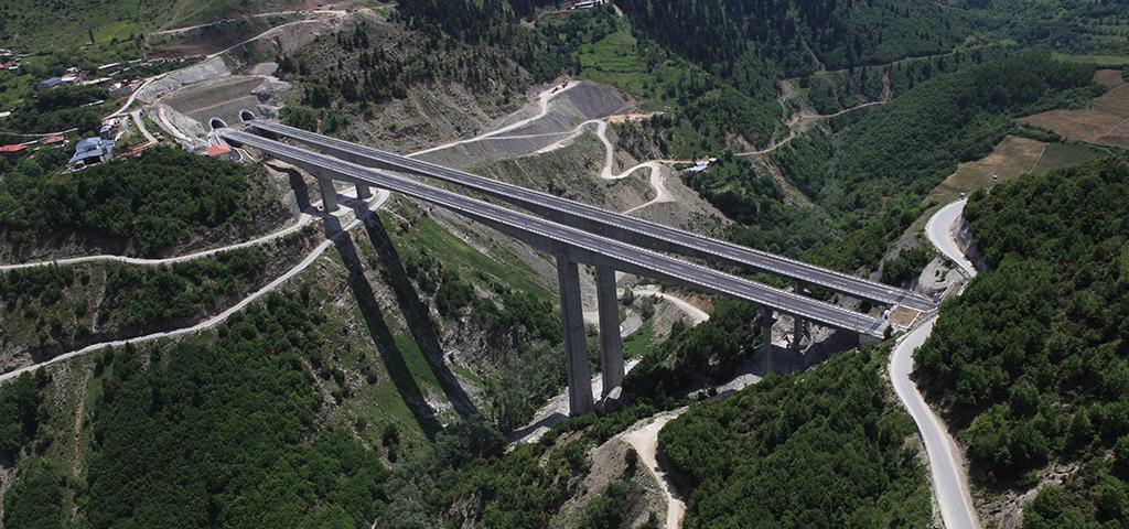 Πόσο αυξάνονται τα διόδια στην Εγνατία Οδό 